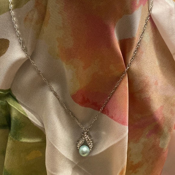 STRIKING green Pearl necklace matching Earring included - Picture 3 of 10